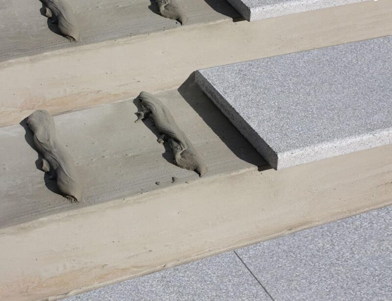 Häusler Leichtrein Poolrand und Stufen - Verarbeitungsmaterial