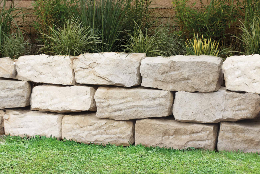 Bunzlauer Bruchsteine | Gartenmauer | Häusler